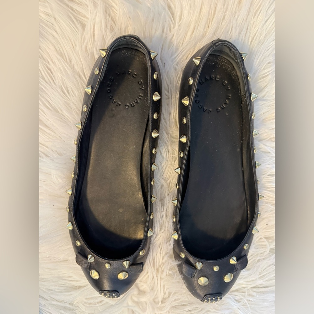 Marc Jacobs Black Studded Flats